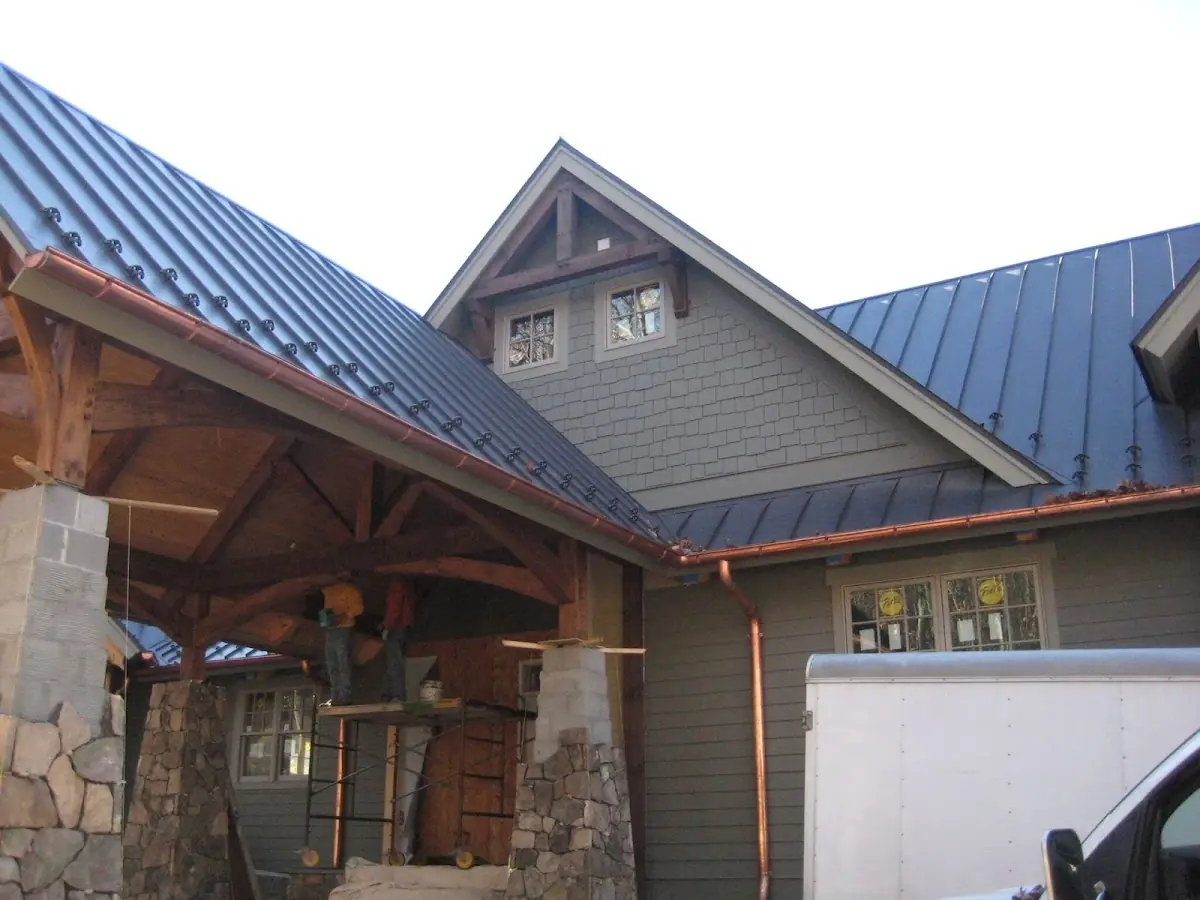 Craftsman Roofing team delivering quality roofing work in Lake of the Woods